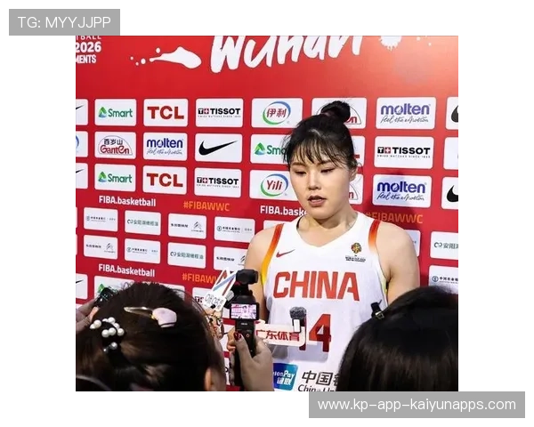女篮姑娘的汗水闪耀世界舞台,女篮女生